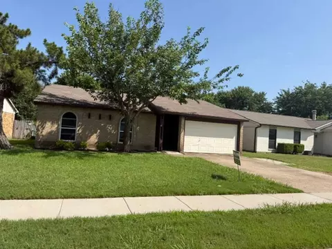 722 Circle Cove Dr, Allen, TX 75002