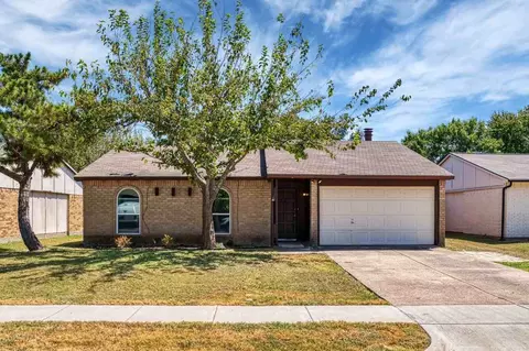 722 Circle Cove Dr, Allen, TX 75002