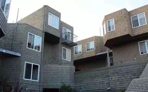 1227 Hampshire St, San Francisco, CA 94110