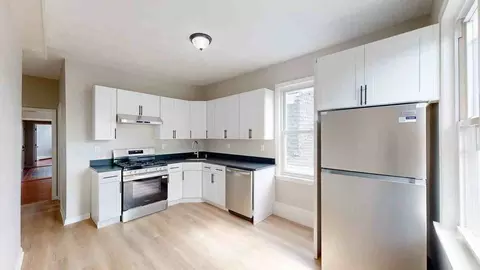 165 Hichborn St #3, Revere, MA 02151