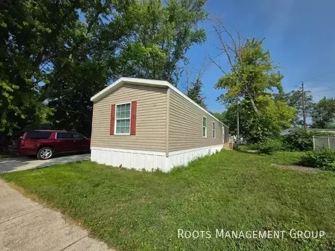 2605 Forest Oaks St #2605F, Middletown, OH 45042