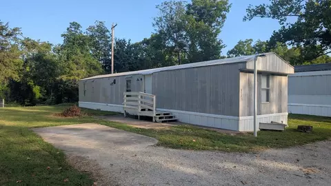 352 Hidden Valley Rd, Hollister, MO 65672