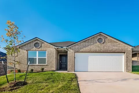 5832 Norway Spruce St, Edmond, OK 73034