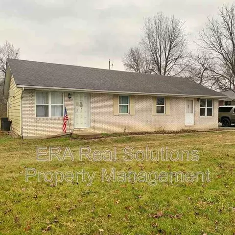 737 Bourbon St #773A, Blanchester, OH 45107