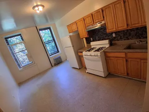 752 Macdonough St, Brooklyn, NY 11233