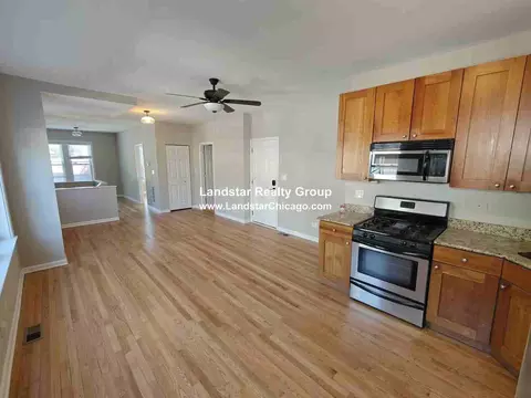3745 W Argyle St #1, Chicago, IL 60625