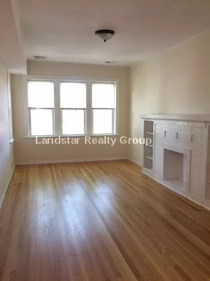 3753 W Sunnyside Ave #1, Chicago, IL 60625