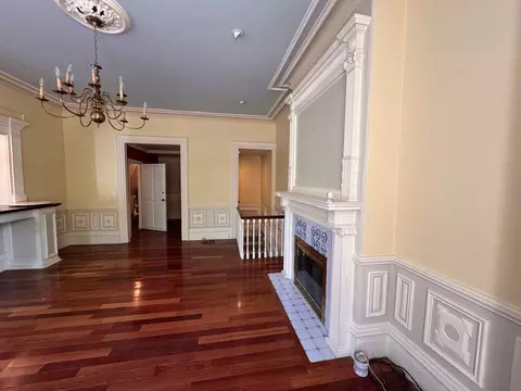 36 Beacon St, Boston, MA 02108