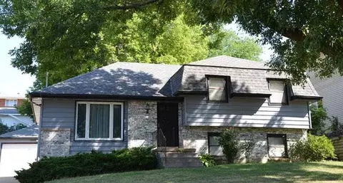 2632 Boyd St, Des Moines, IA 50317