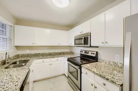 5745 W Atlantic Pl #202, Lakewood, CO 80227
