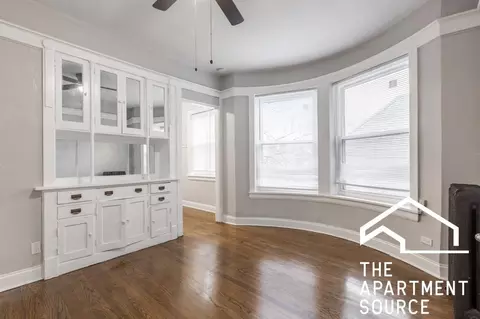 6257 N Lakewood Ave #1, Chicago, IL 60660