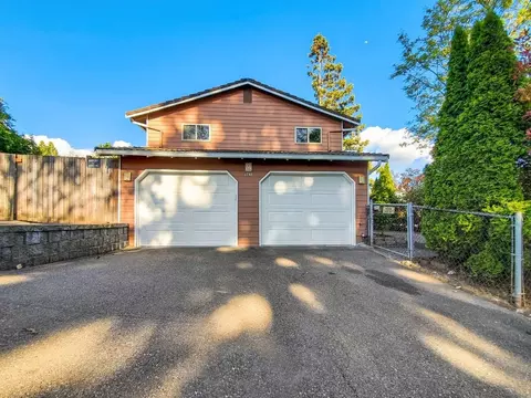 1748 N 130th St, Seattle, WA 98133