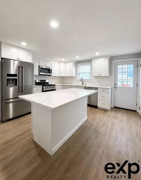 101 Rumney Rd #2, Revere, MA 02151