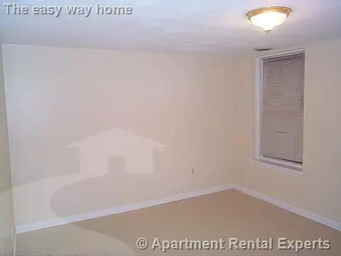 4 Douglas St #1, Cambridge, MA 02139