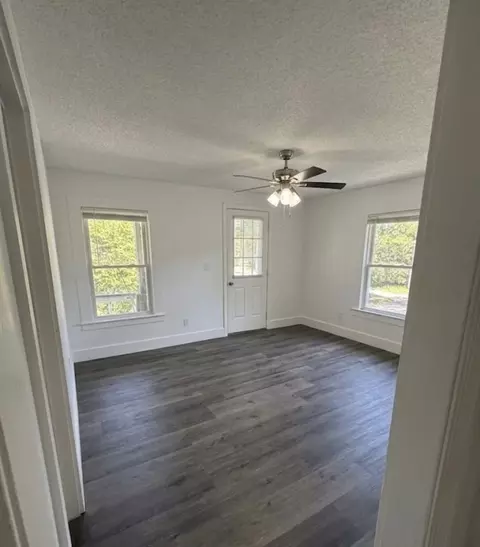 21 Spring St #2, Pittsfield, MA 01201