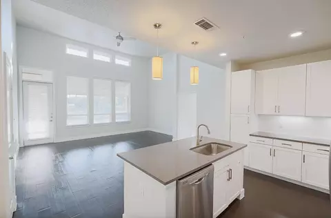 3810 N Quinlan Park Rd, Austin, TX 78732