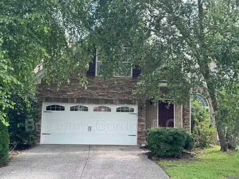 212 Claybrook Ln, Antioch, TN 37013