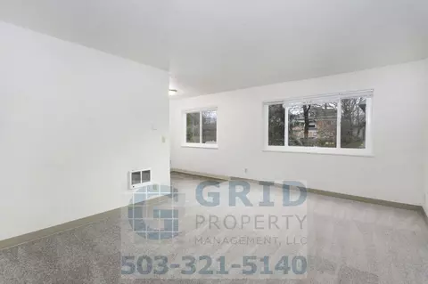 1800 SE Stark St #105, Portland, OR 97214