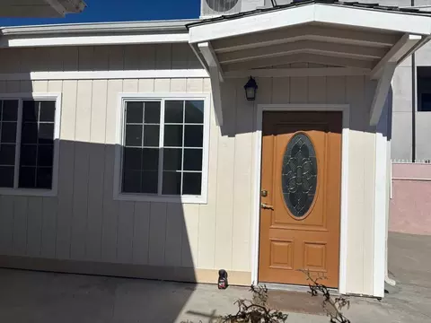 7347 Valmont St, Tujunga, CA 91042