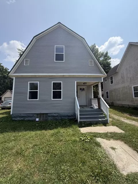 4143 E 111th St #1, Cleveland, OH 44105