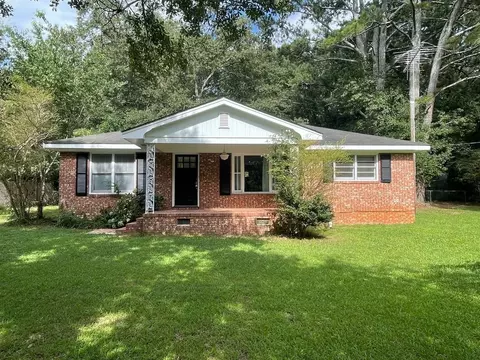 126 Pine Valley Rd, Bogart, GA 30622