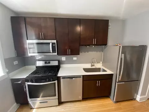 3018 N Karlov Ave #1, Chicago, IL 60641