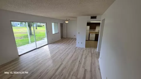 593 Fairways Cir, Ocala, FL 34472