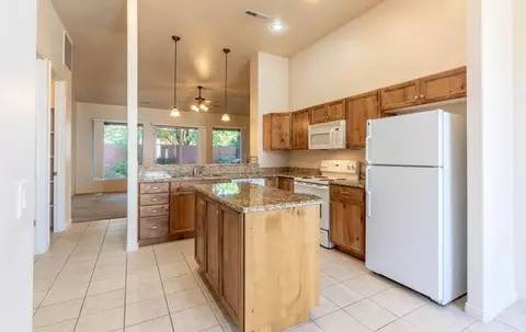 253 S 260 W, Ivins, UT 84738