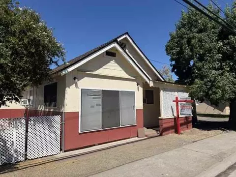 511 Coffee Rd #1, Modesto, CA 95355