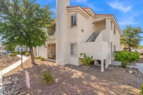 7909 Fossil Creek Ln, Las Vegas, NV 89145