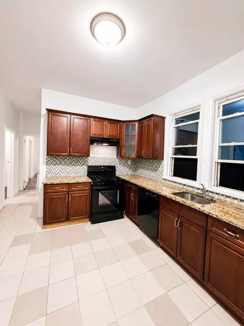 43 Treacy Ave #1C, Newark, NJ 07108
