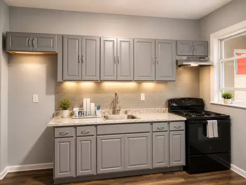 74 Baldwin Ave #1C, Newark, NJ 07108