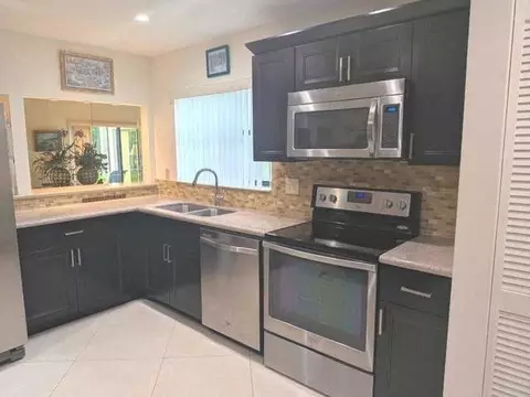 20852 Va Madeira, Boca Raton, FL 33433