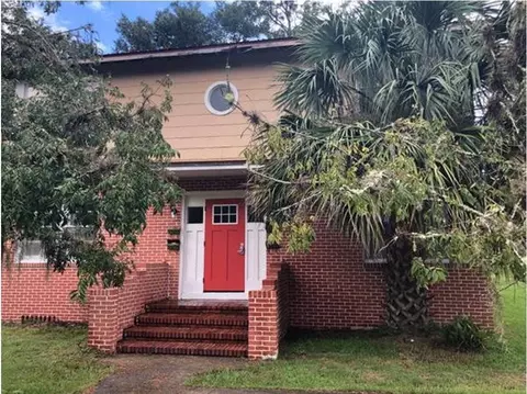 612 NW 10th Ave #C, Gainesville, FL 32601