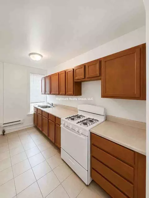 918 Green Bay Rd #3A, Winnetka, IL 60093