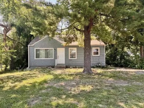 11108 Bennington Ave #B, Kansas City, MO 64134