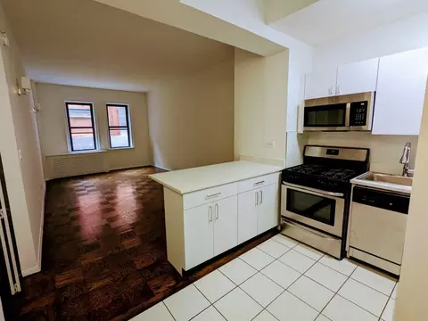 Undisclosed, New York, NY 10011