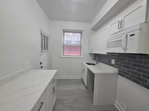 1961 W Foster Ave #G, Chicago, IL 60640