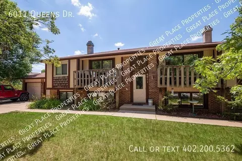6011 Queens Dr #4, Lincoln, NE 68516