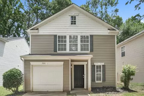 7054 Sycamore Grove Ct, Charlotte, NC 28227