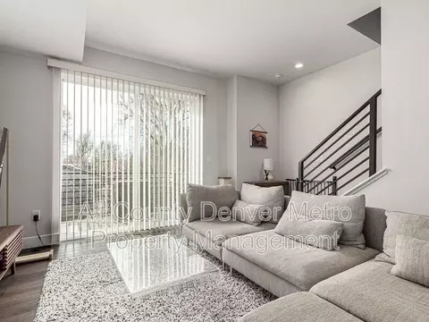 5523 W 10th Ave, Lakewood, CO 80214