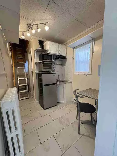 39 Farquhar St #OFFICE, Roslindale, MA 02131