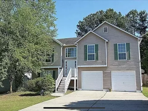 2174 Dresden Grn NW, Kennesaw, GA 30144