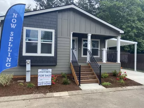 13640 SE Highway 212 #153, Clackamas, OR 97015