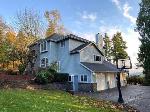 19129 SE 145th St, Renton, WA 98059