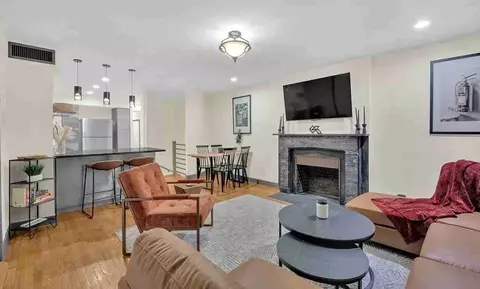 131 W 11th St, New York, NY 10011