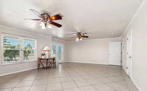 863 Riverside Dr, Ormond Beach, FL 32176 photo 2