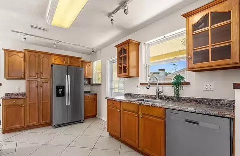 863 Riverside Dr, Ormond Beach, FL 32176 photo 8