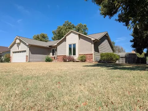 8002 W 19th St N, Wichita, KS 67212