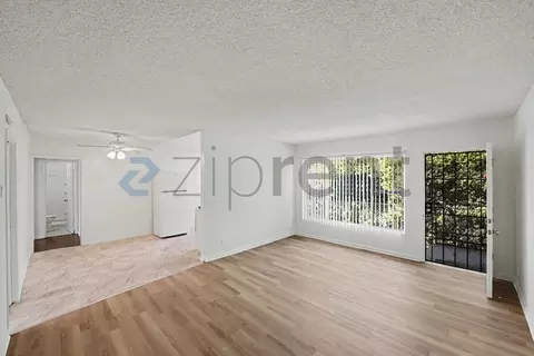 1934 S Holt Ave #2, Los Angeles, CA 90034